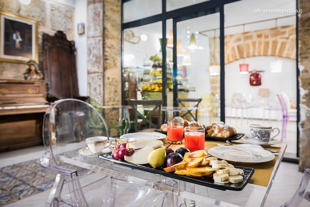 Porta Di Castro Boutique Hotel Palermo Luaran gambar